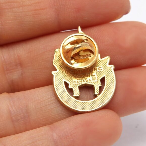 Vintage RCMP Enamelled Metal Pin Canadian Police Gold Red Black White Canada - Picture 6 of 6